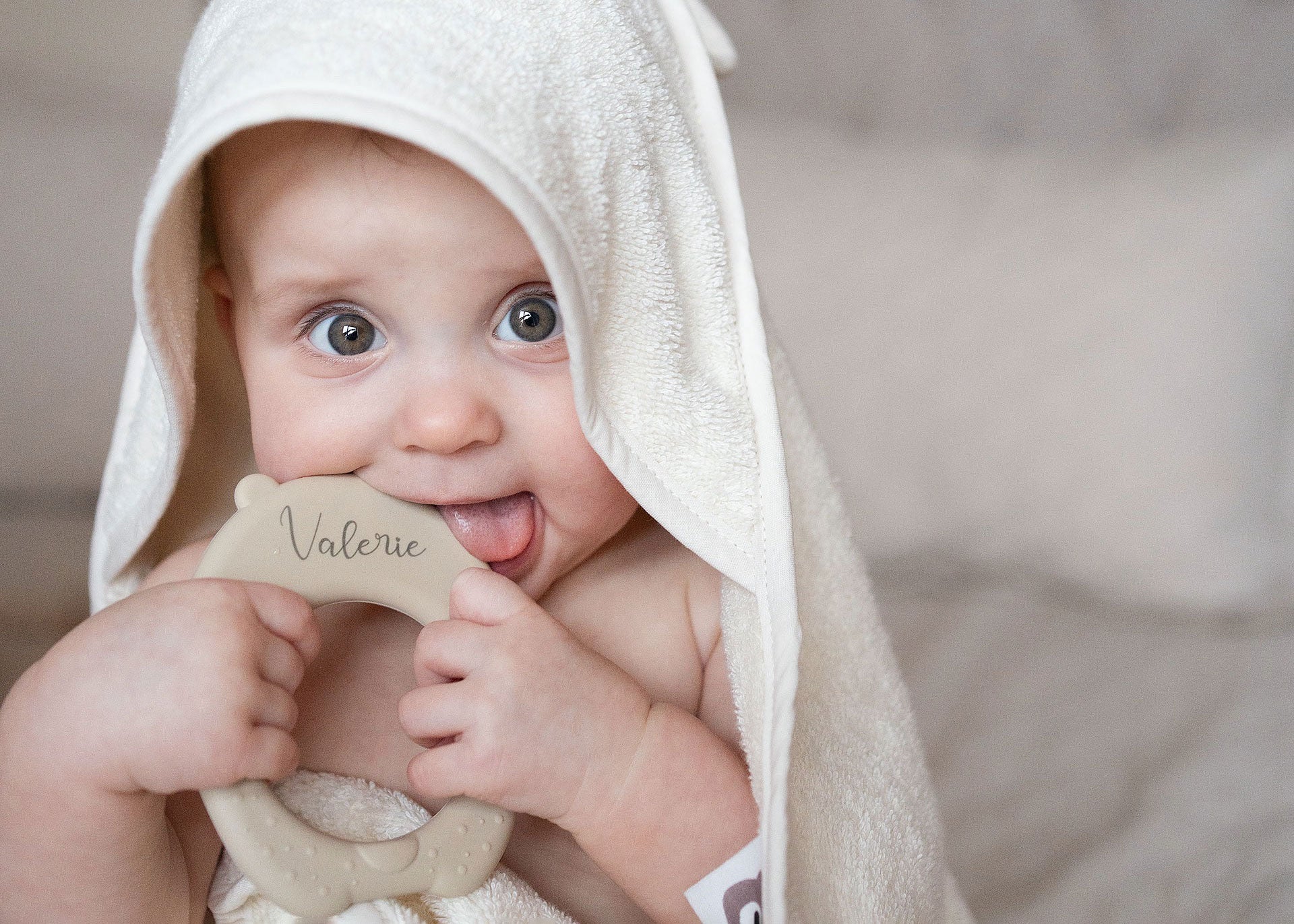 JBørn Personalised teether with bunny ears