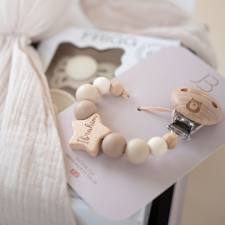 JBØRN Star Pacifier Clip Ivory & Vanilla - Personalisable Baby Products Sold and Personalised by JustBørn