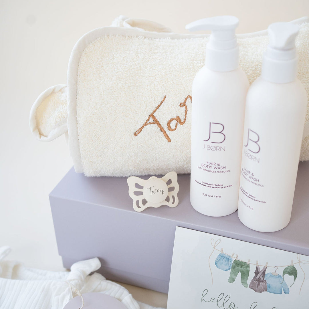 JBØRN New Born Gift Set | First Pacifiers, Organic Cotton Towel, Sleep Suit & Skin Care Set - Personalisable Baby Products Sold and Personalised by JustBørn