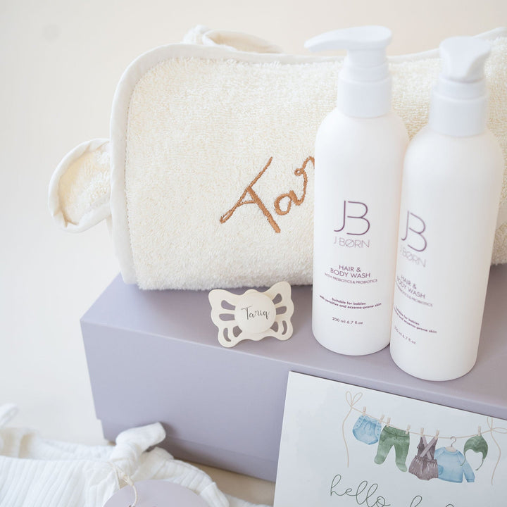 JBØRN New Born Gift Set | First Pacifiers, Organic Cotton Towel, Sleep Suit & Skin Care Set - Personalisable Baby Products Sold and Personalised by JustBørn