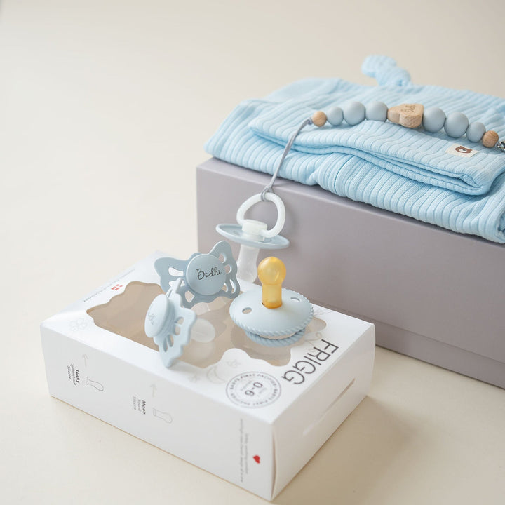 JBØRN x FRIGG Baby Gift Set | Organic Cotton Sleepsuit, First Pacifiers & Matching Clip Sage - Personalisable Baby Products Sold and Personalised by JustBørn