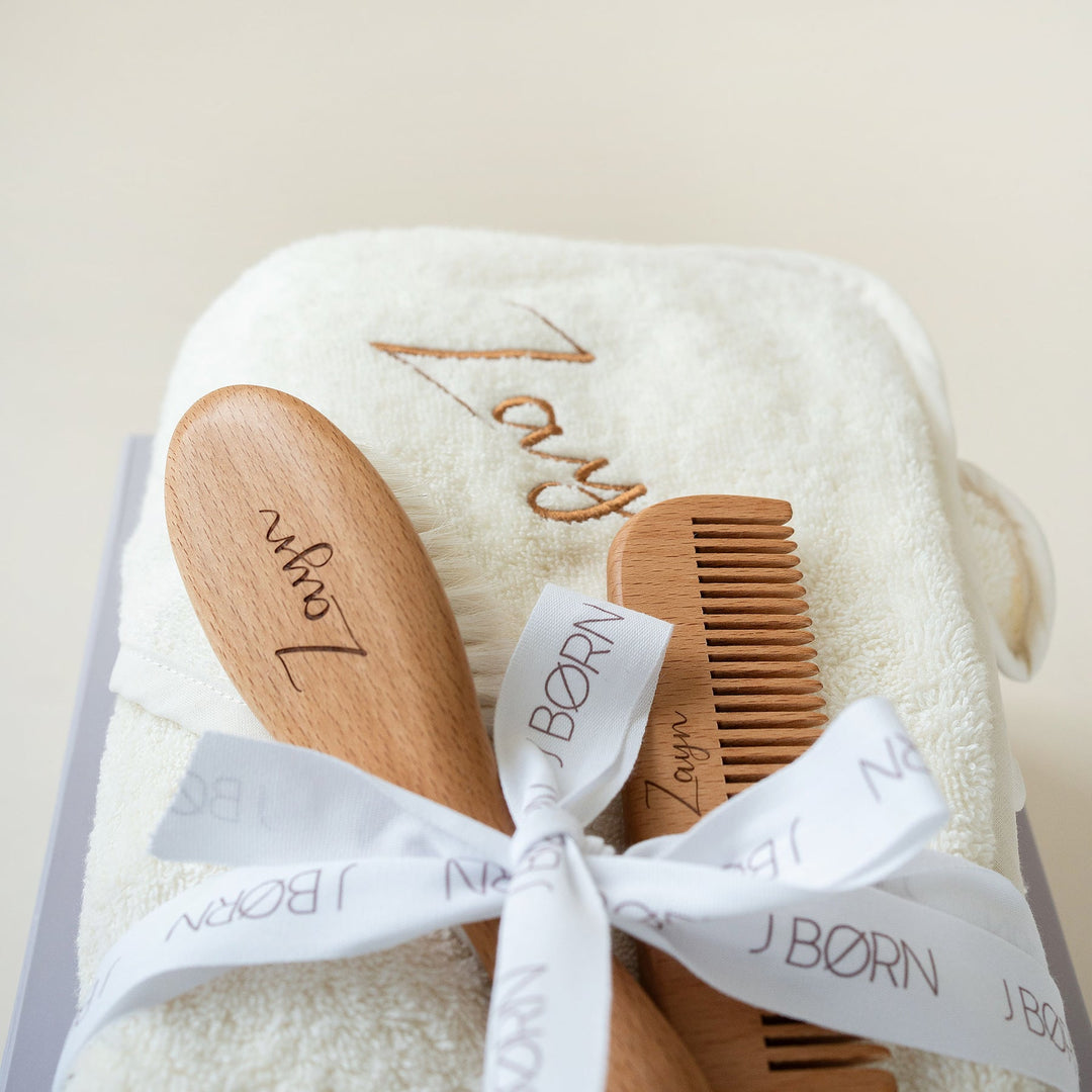 JBØRN Natural Beechwood Hairbrush & Comb Set - Personalisable Baby Products Sold and Personalised by JustBørn