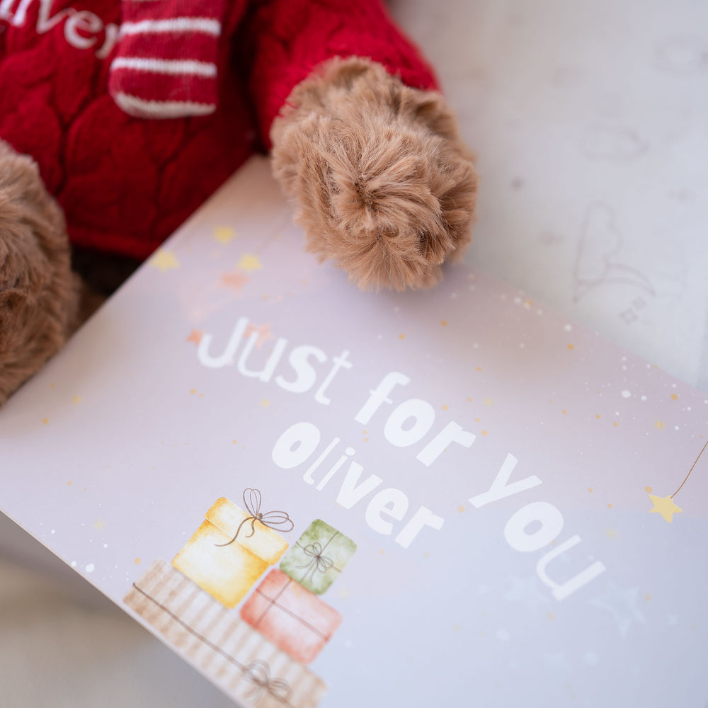 Peluche ours en tissu douce de Noël JBØRN avec tenue festive personnalisée - Produits pour bébés personnalisables vendus et personnalisés par JustBørn