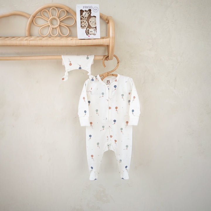 JBØRN Organic Cotton Baby Sleepsuit - Personalisable Baby Products Sold and Personalised by JustBørn