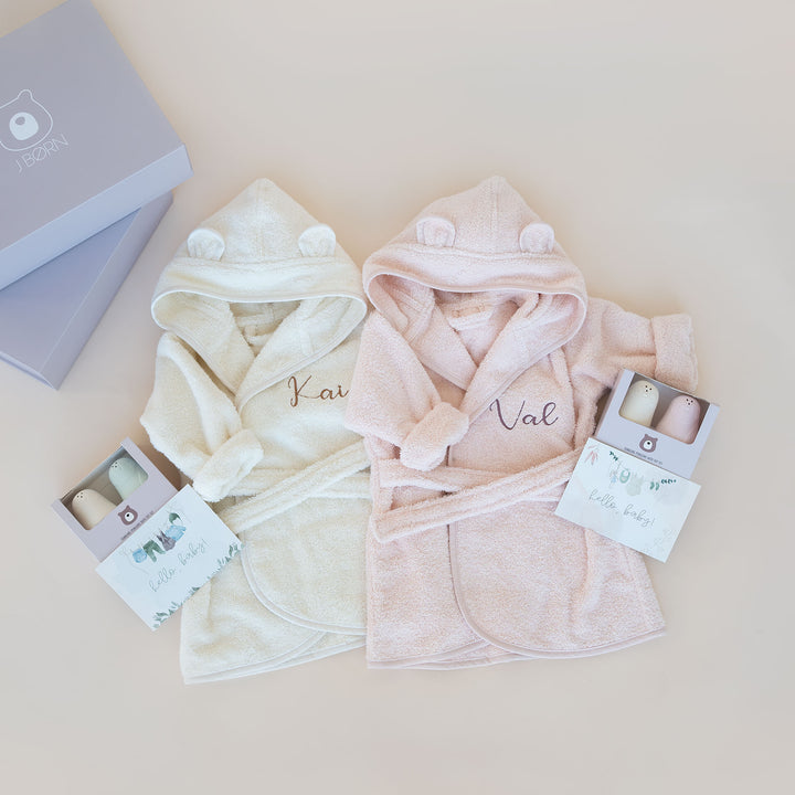 JBØRN Baby Gift Set | Organic Cotton Robe & Bath Toys - Personalisable Baby Products Sold and Personalised by JustBørn