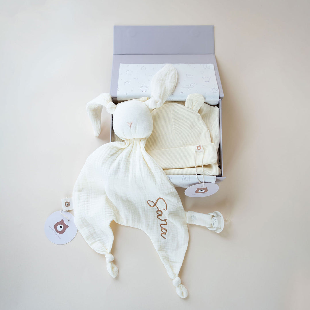 JBØRN Baby Gift Set | Organic Cotton Sleeping Gown & Comforter Gift Set - Personalisable Baby Products Sold and Personalised by JustBørn