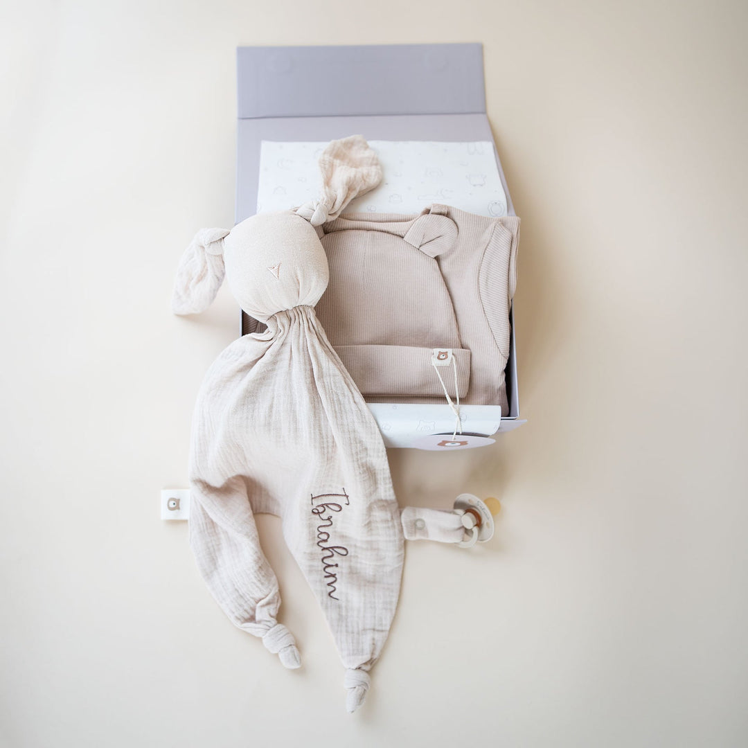 JBØRN Baby Gift Set | Organic Cotton Sleeping Gown & Comforter Gift Set Sandstone - Personalisable Baby Products Sold and Personalised by JustBørn