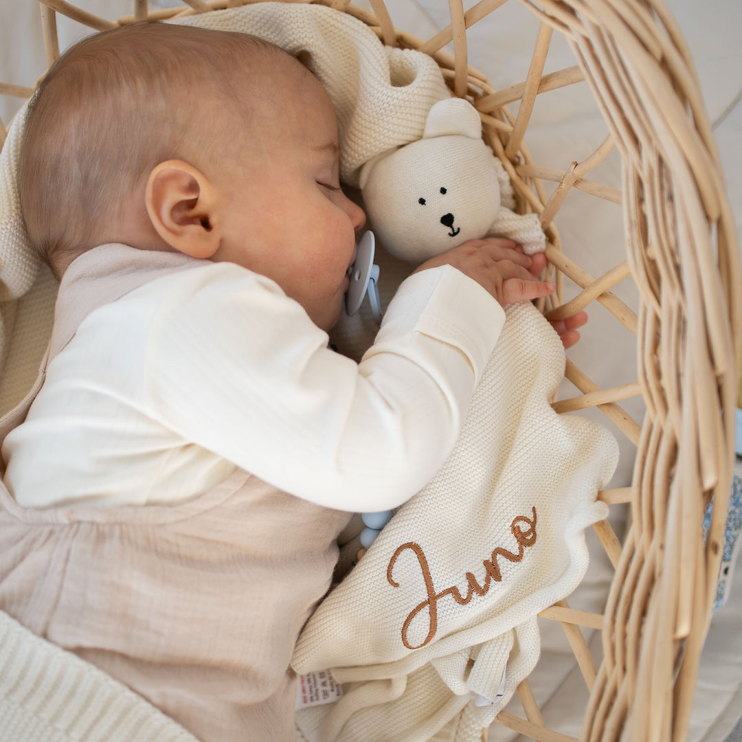 JBØRN Bear Knit Comforter | Personalisable Ivory - Personalisable Baby Products Sold and Personalised by JustBørn