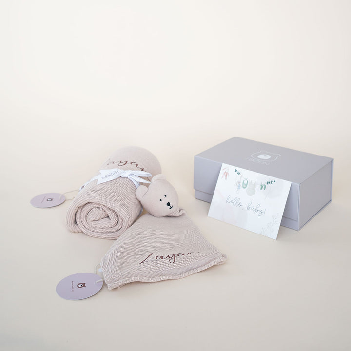 JBØRN Baby Gift Set | Knitted Blanket & Comforter Vanilla - Personalisable Baby Products Sold and Personalised by JustBørn