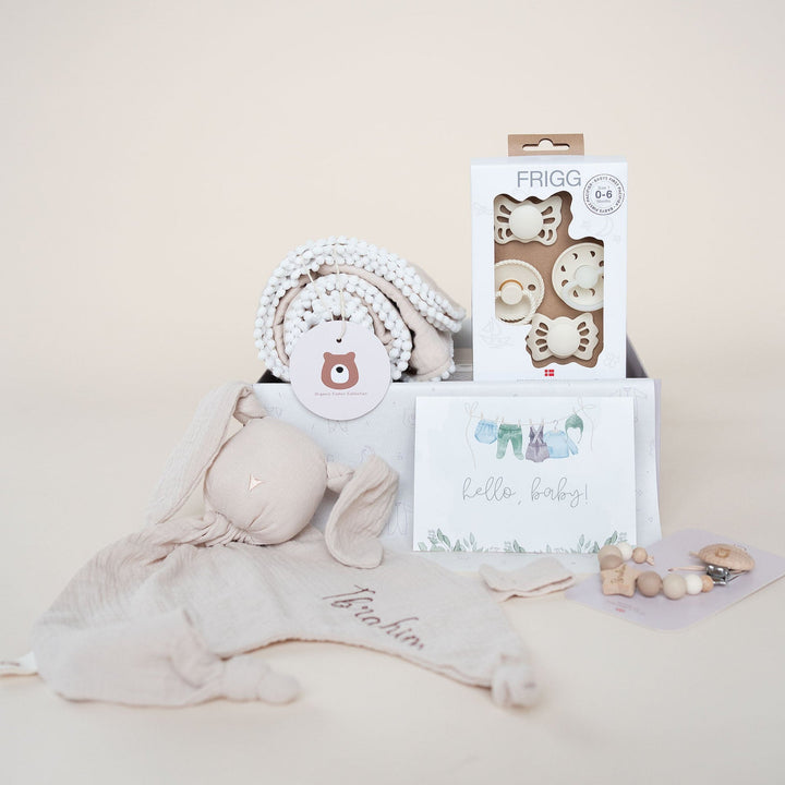 JBØRN Baby Gift Set | Luxury Newborn Muslin Bundle Muslin Sandstone - Personalisable Baby Products Sold and Personalised by JustBørn