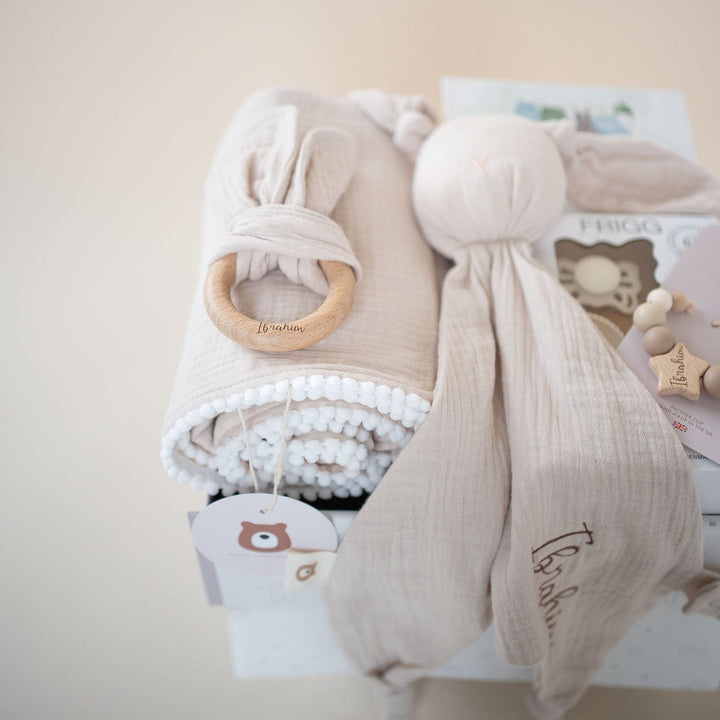 JBØRN Baby Gift Set | Luxury Newborn Muslin Bundle Muslin Sandstone - Personalisable Baby Products Sold and Personalised by JustBørn