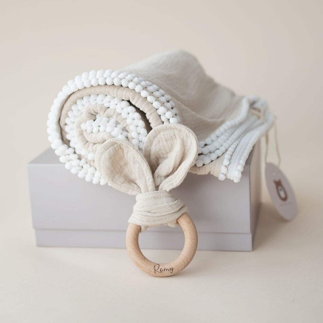 JBØRN Baby Gift Set | Organic Muslin Swaddle Blanket & Teether Muslin Sandstone - Personalisable Baby Products Sold and Personalised by JustBørn