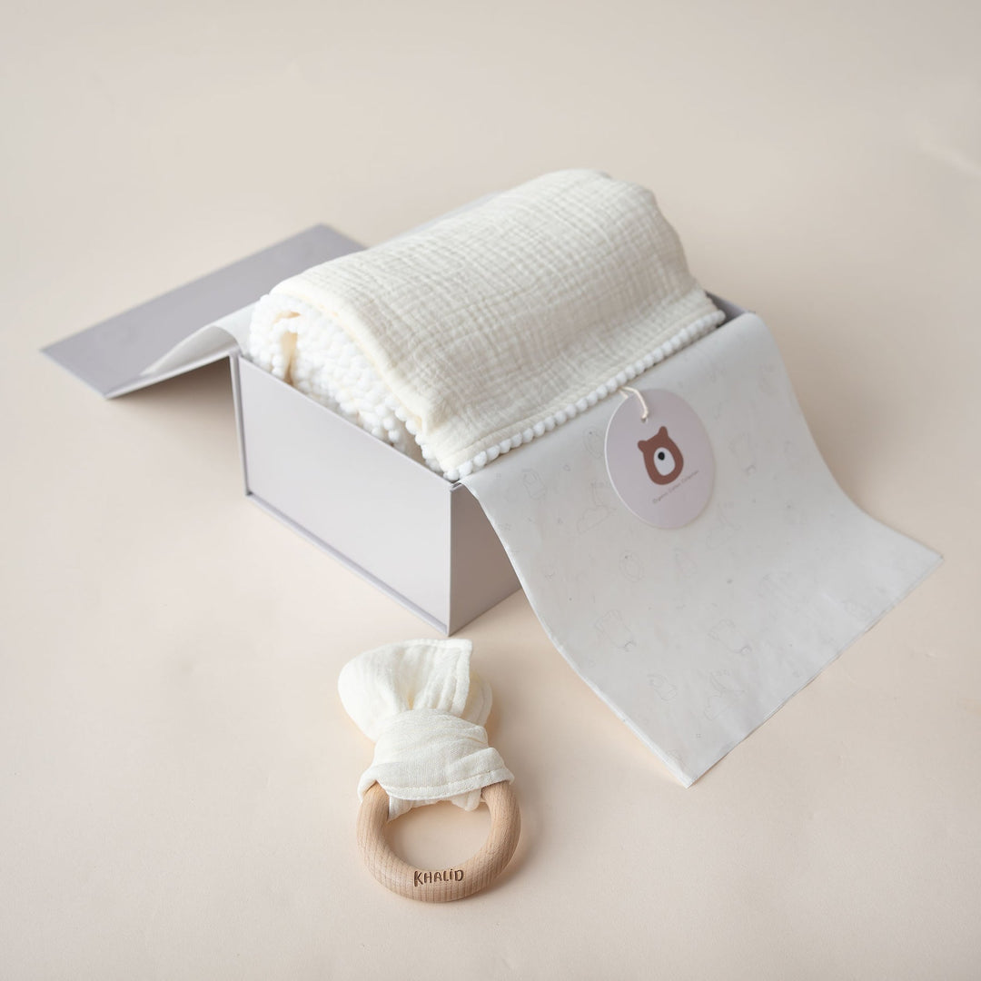 JBØRN Baby Gift Set | Organic Muslin Swaddle Blanket & Teether