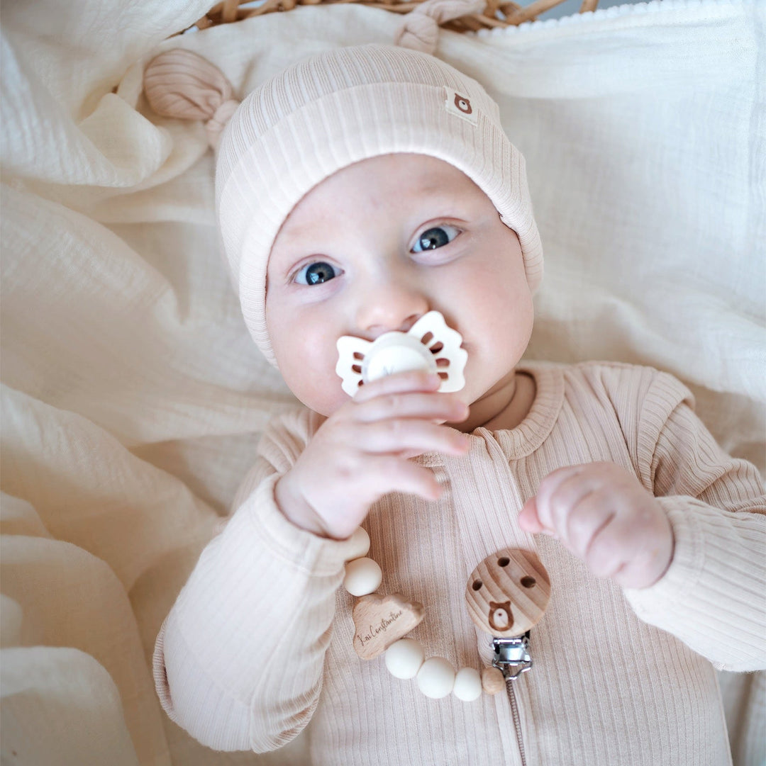 JBØRN Cloud Pacifier Clip - Personalisable Baby Products Sold and Personalised by JustBørn