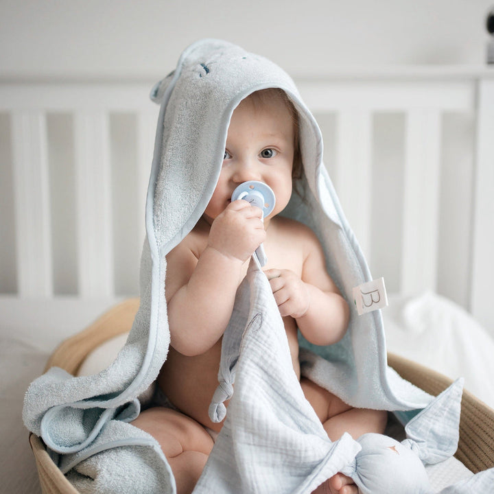 JBØRN Baby Gift Set | Organic Cotton Towel & Hair Brush Set Baby Blue - Personalisable Baby Products Sold and Personalised by JustBørn