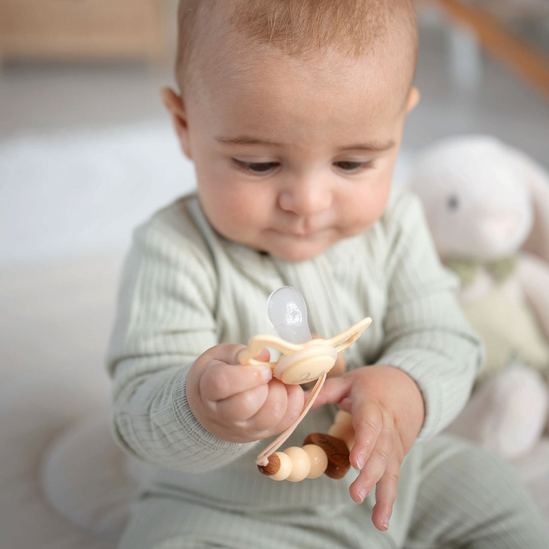 FRIGG Butterfly Anatomical Silicone Pacifiers | Personalised - Personalisable Baby Products Sold and Personalised by JustBørn