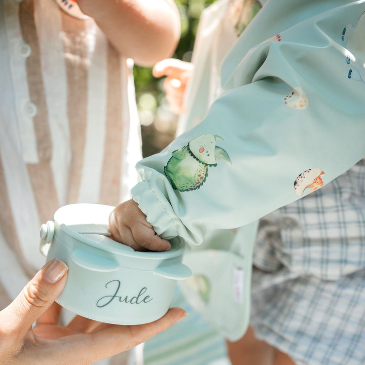 JBØRN First Birthday Gift Set | Personalised Water Bottle & Matching Sleeved Bib - Personalisable Baby Products Sold and Personalised by JustBørn