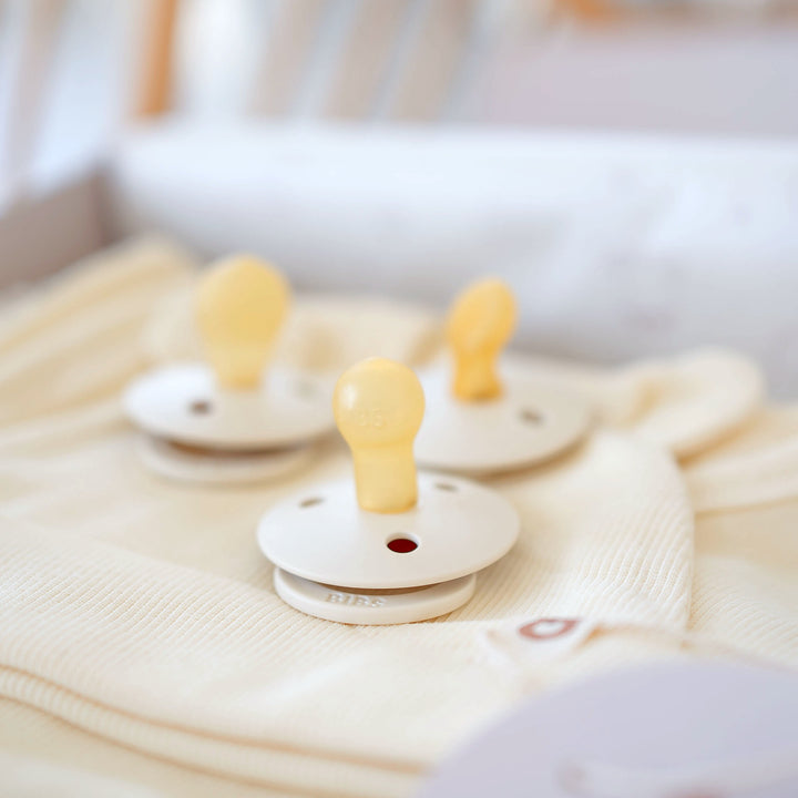 JBØRN x BIBS Welcome Baby Gift Set | Newborn Bundle - Personalisable Baby Products Sold and Personalised by JustBørn