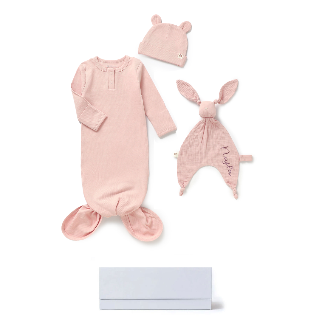 JBØRN Baby Gift Set | Organic Cotton Sleeping Gown & Comforter Gift Set - Personalisable Baby Products Sold and Personalised by JustBørn