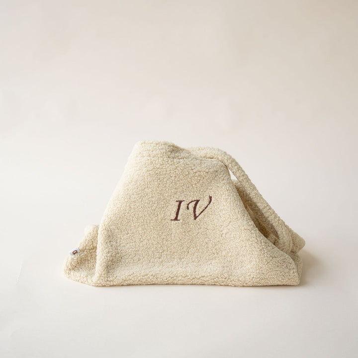 JBØRN Teddy MAMA Bag - Personalisable Baby Products Sold and Personalised by JustBørn